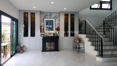 Maison moderne de 3 chambres à Koh Kaew