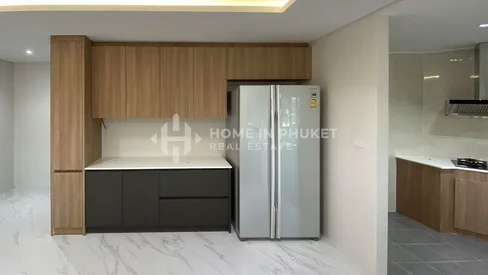 Villa contemporaine thaïlandaise de 3 chambres avec piscine