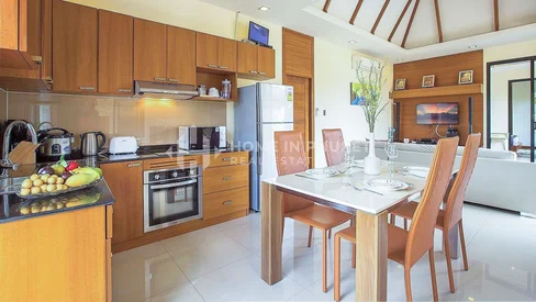 Villa Boutique de 3 Chambres à Rawai