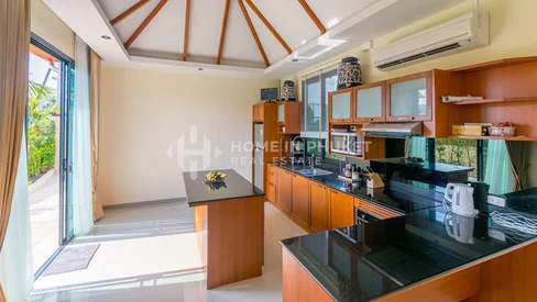 Villa boutique confortable de 3 chambres à Rawai