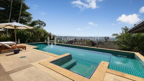Villa de luxe de 6 chambres avec piscine à flanc de colline