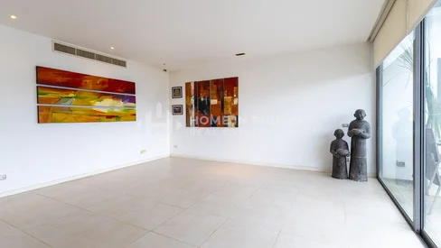 Стильный кондоминиум недалеко от пляжа Лаян