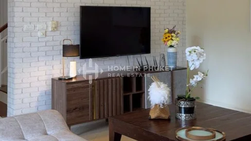 Villa de style thaïlandais avec 4 chambres et vue sur le lagon