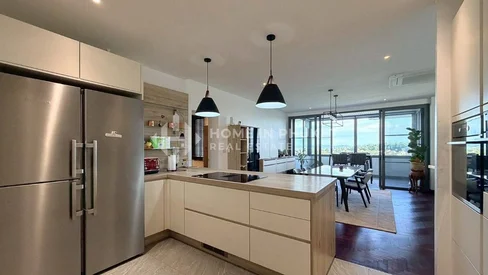 Appartement de 3 chambres avec vue sur le golf, en pleine propriété pour étrangers