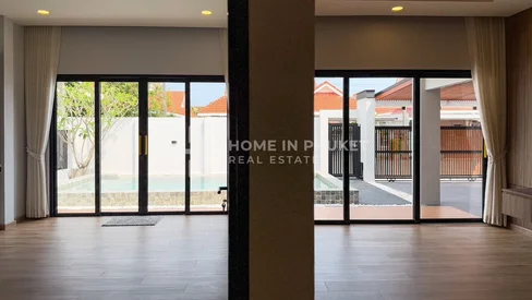 Villa avec piscine de 3 chambres dans une résidence sécurisée