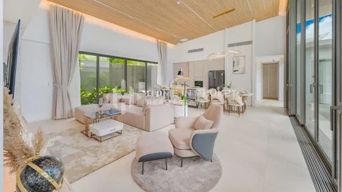 Трёхспальная тропическая вилла с бассейном в Теп Красатти