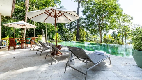 Villa 2 chambres avec vue sur la mer et accès plage privée