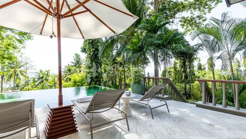 Villa 2 chambres avec vue sur la mer et accès plage privée