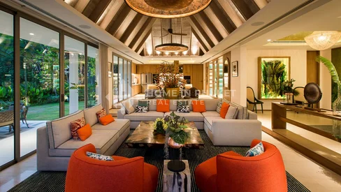 Villa de Luxe de Style Asiatique avec Piscine et 4 Chambres à Bang Jo