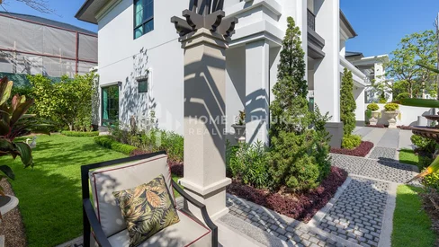 高卡别墅设计师四居室样板房