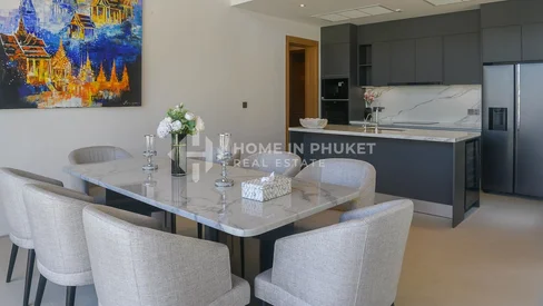 4-Bedroom Pool Villa in Luna Vista