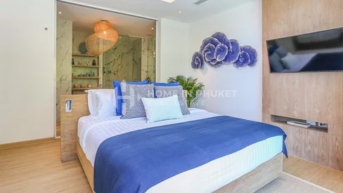 Modern 1-Bedroom Deluxe Condo in Kamala Falls