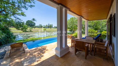 พูลวิลล่า 4 ห้องนอนติดสนามกอล์ฟในลากูน่า