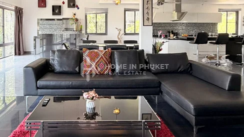 Contemporary 4-Bedroom Sea View Villa in Ratsada