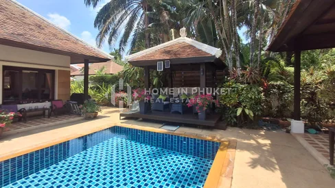 Villa avec 3 chambres et piscine de style balinais à Pasak Cherngtalay