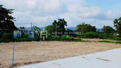 3 Land plot in Ananda Lakeview