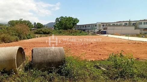 3 Land plot in Ananda Lakeview