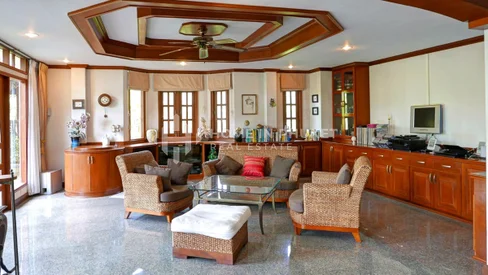 Lake Access Two Storey Home in Baan Prangthong