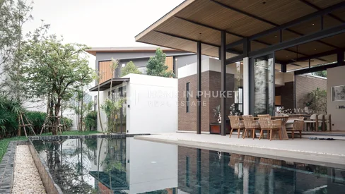 Four Bedroom Pool Villa at Boat Avenue Residence