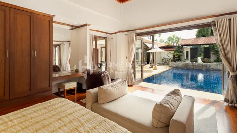 Thai Style Spacious 4-Bed Villa in Sai Taan Villas