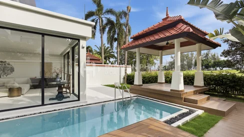 3 Bedroom Golf View Residence in Laguna