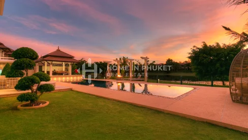 Lagoon View 4-Bed Villa in Laguna