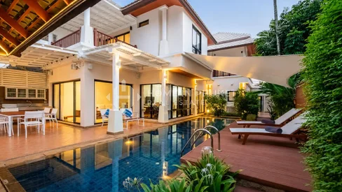 Renovated 4 Bedroom Laguna Links Villa
