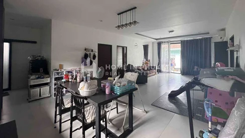 บ้านเดี่ยวในเกาะแก้ว