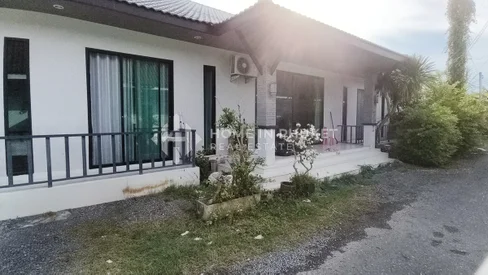 บ้านเดี่ยวในเกาะแก้ว