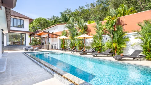 Tropical 5-bedroom Private Pool Villa