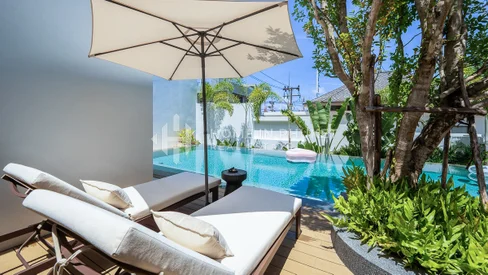 4 Bedroom Pool Villa in Kata