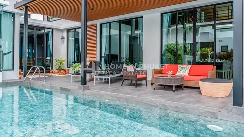 Nai Harn Baan Bua - Baan Varij