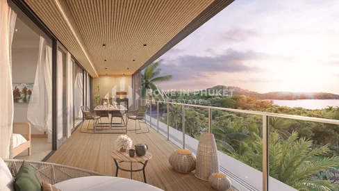 Laguna Beach Residences Seashore