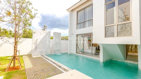 LuxPride 4 by Wallaya Villas