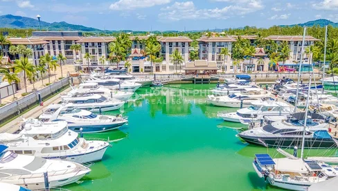 Royal Phuket Marina