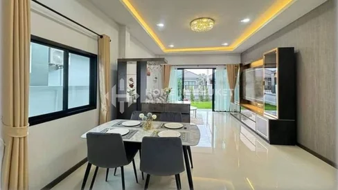 Honey Bliss Phuket Pool Villa