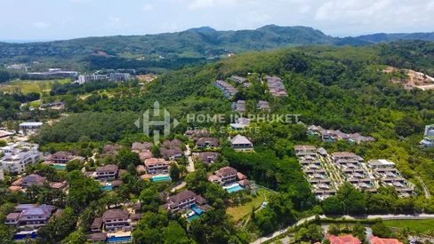 Lakewood Hill Village