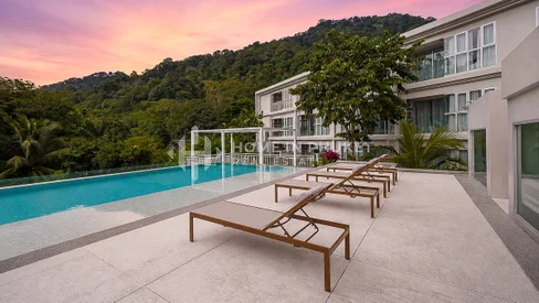 ซีเวล เรสซิเดนซ์ ป่าตอง (Seavale Residences Patong)