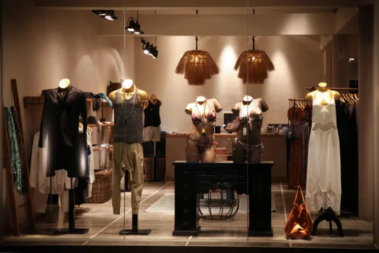 Best Boutique Shops in Phuket for Stylish Finds and Local Flair